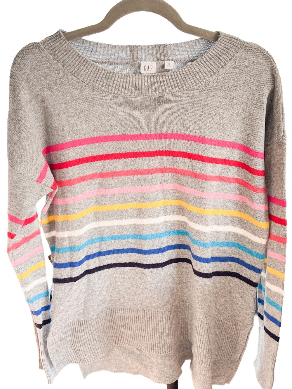 GAP Women’s Medium Gray Rainbow Stripe Wool Blend Crewneck Sweater